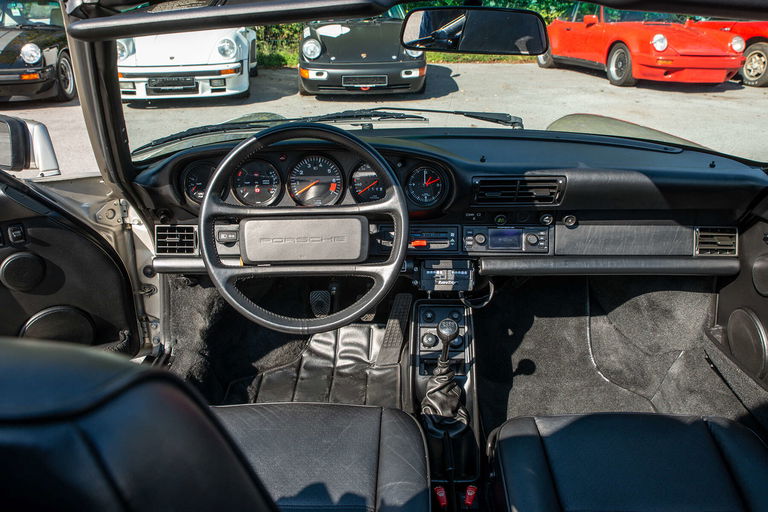 Porsche 911 Carrera 3.2