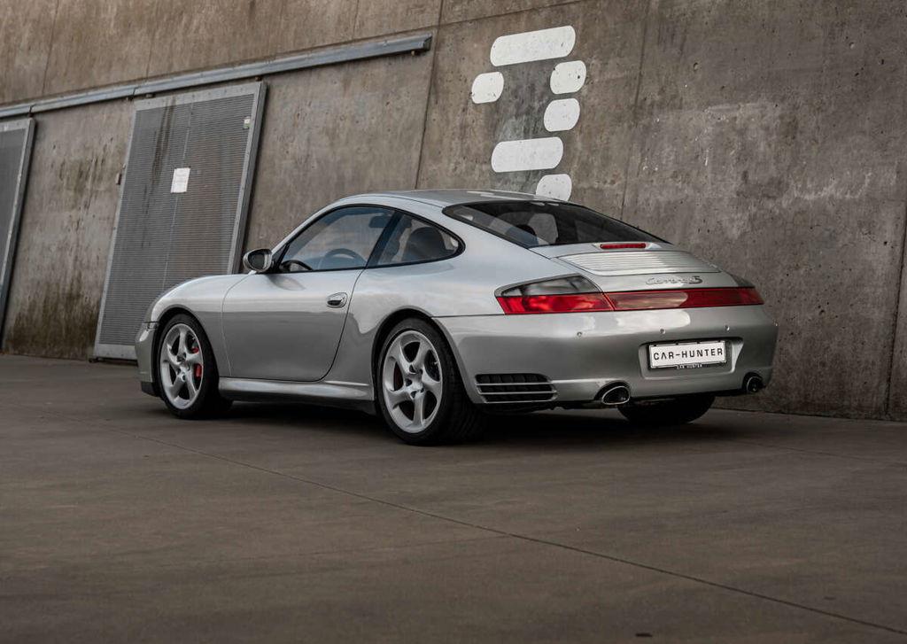 Porsche 996 Carrera 4S