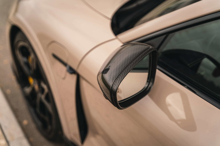 Porsche Taycan Turbo Cross Turismo