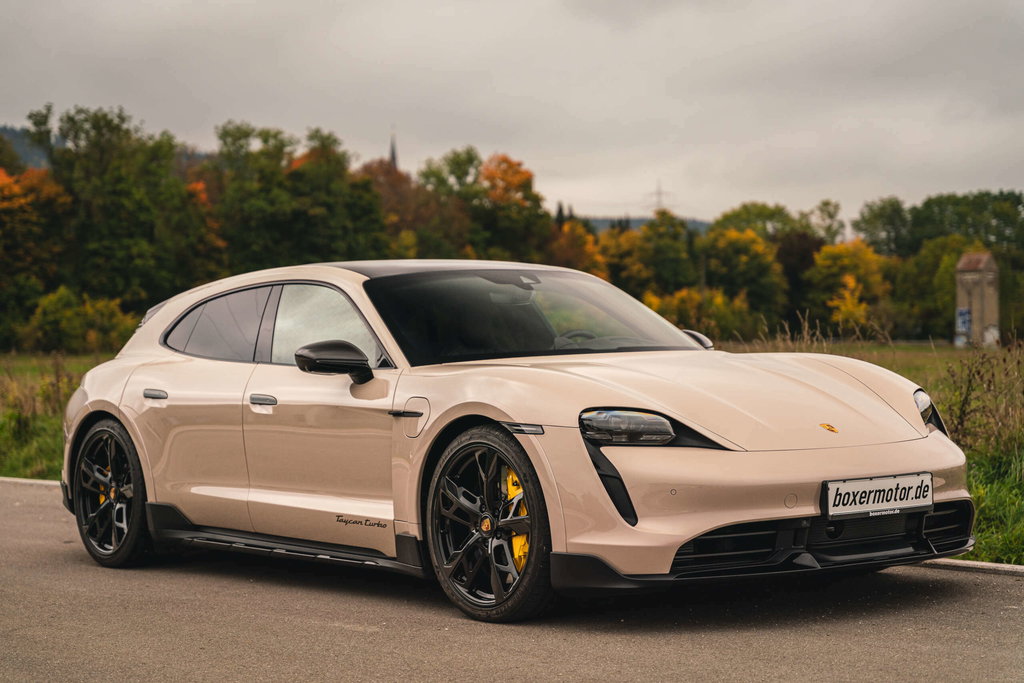Porsche Taycan Turbo Cross Turismo
