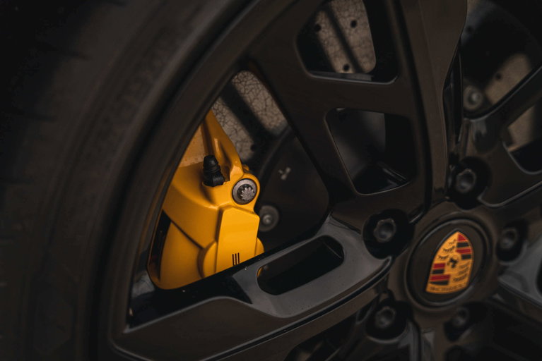 Porsche Taycan Turbo Cross Turismo