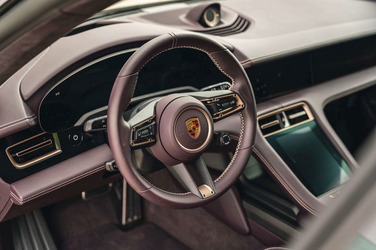 Porsche Taycan Turbo Cross Turismo