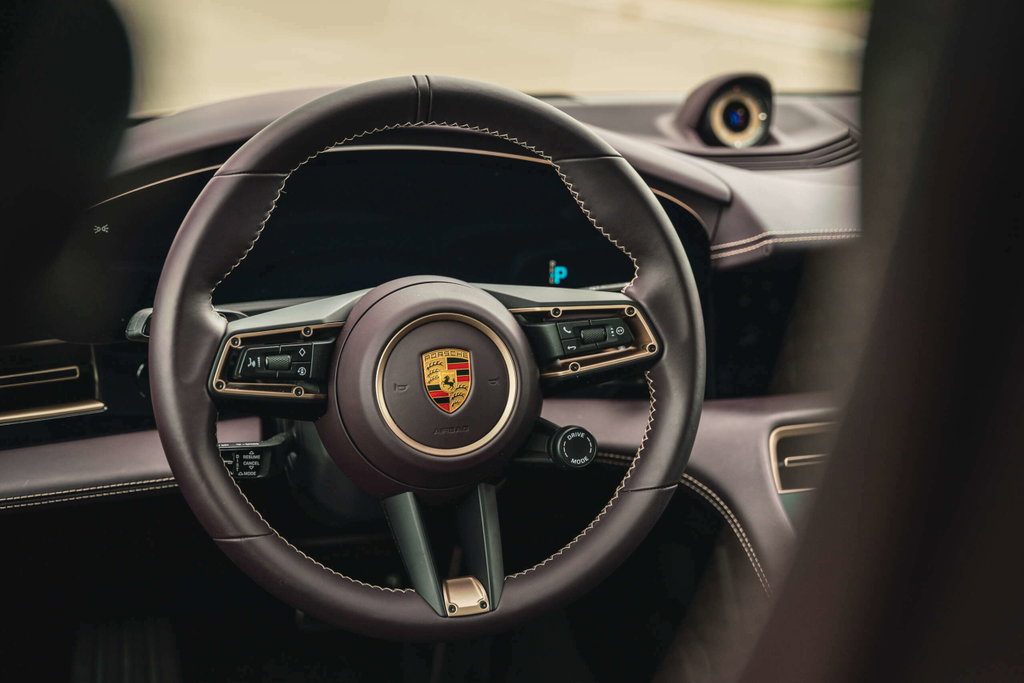 Porsche Taycan Turbo Cross Turismo