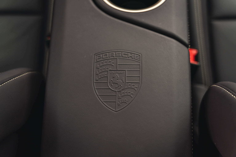 Porsche Taycan Turbo Cross Turismo