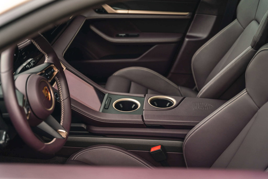 Porsche Taycan Turbo Cross Turismo