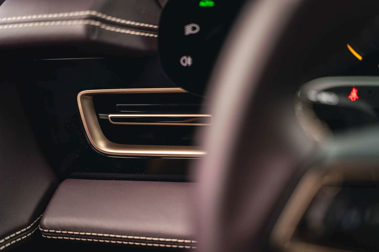 Porsche Taycan Turbo Cross Turismo