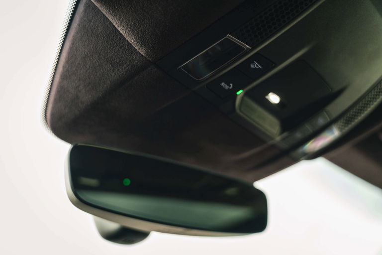 Porsche Taycan Turbo Cross Turismo