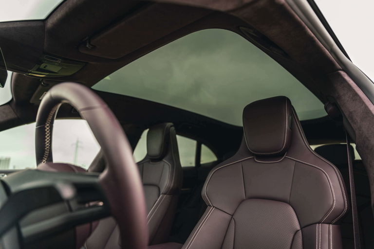 Porsche Taycan Turbo Cross Turismo