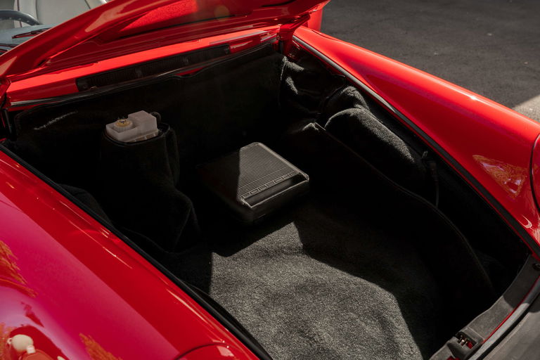 Porsche 911 Carrera 3.2 Speedster