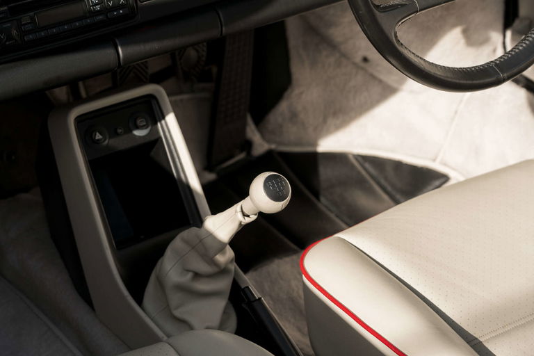 Porsche 911 Carrera 3.2 Speedster