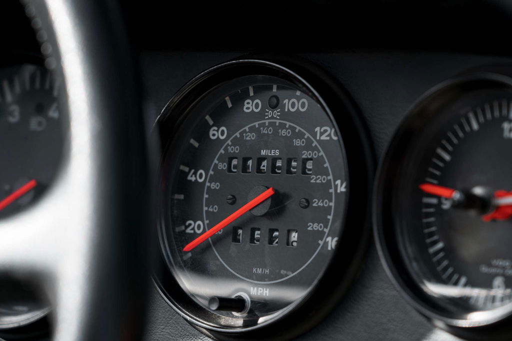 Porsche 911 Carrera 3.2 Speedster