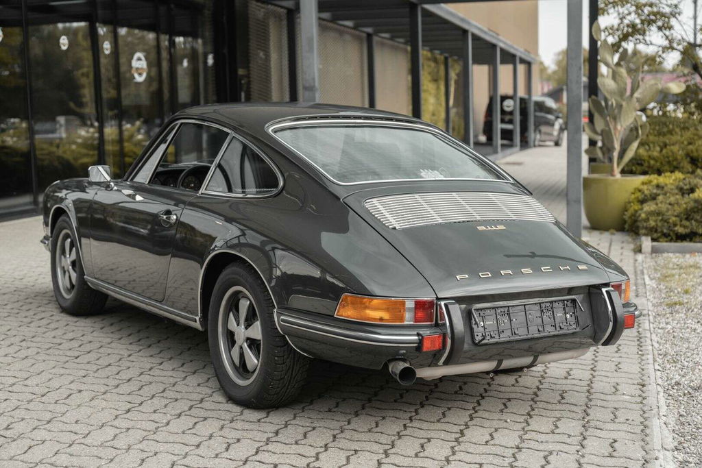 Porsche 911 S (F-Modell)