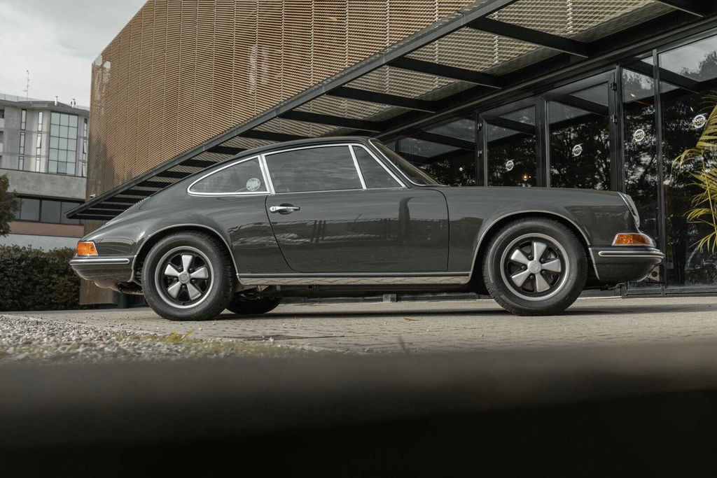 Porsche 911 S (F-Modell)