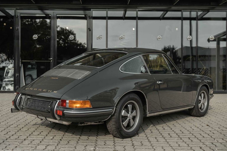 Porsche 911 S (F-Modell)