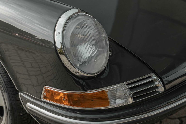 Porsche 911 S (F-Modell)