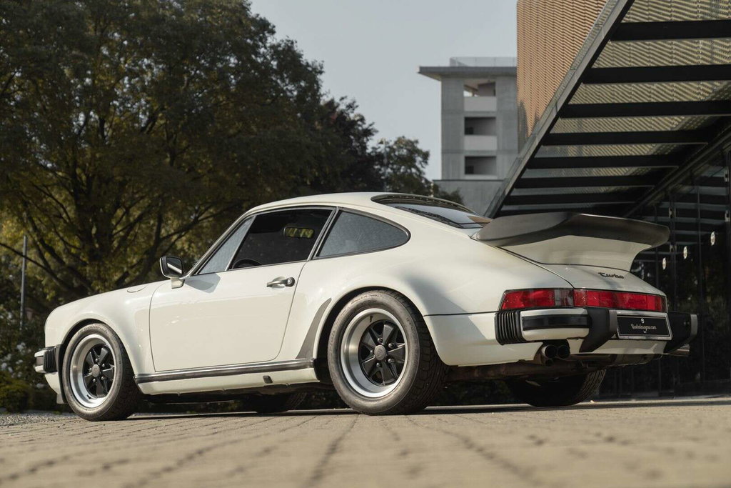 Porsche 911 Turbo 5 Gang