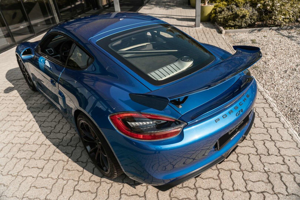 Porsche 981 Cayman GT4