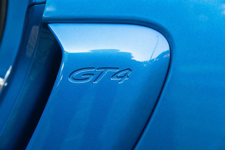 Porsche 981 Cayman GT4
