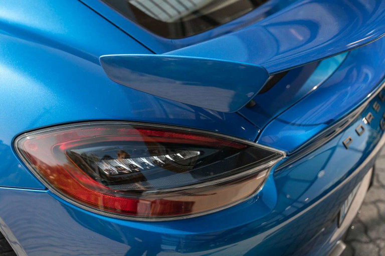 Porsche 981 Cayman GT4
