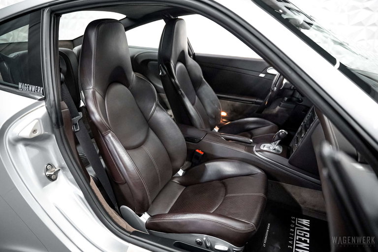 Porsche 997.2 Carrera 4S