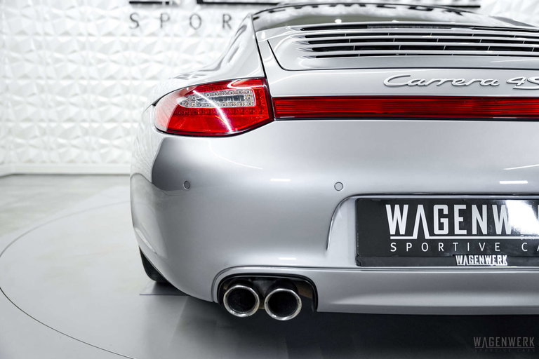 Porsche 997.2 Carrera 4S