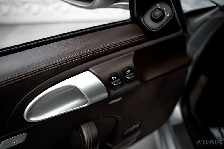 Porsche 997.2 Carrera 4S