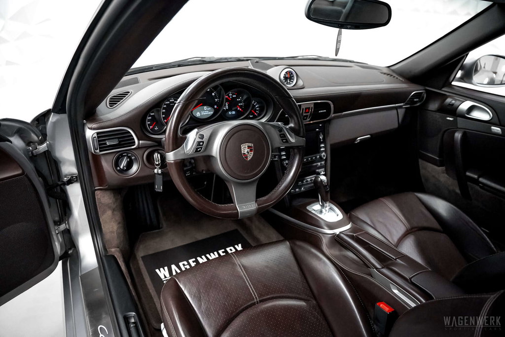 Porsche 997.2 Carrera 4S