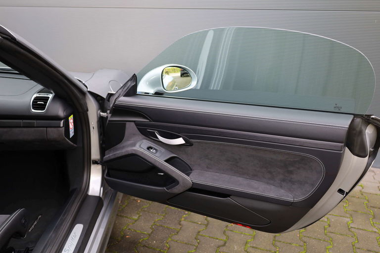 Porsche 981 Boxster Spyder