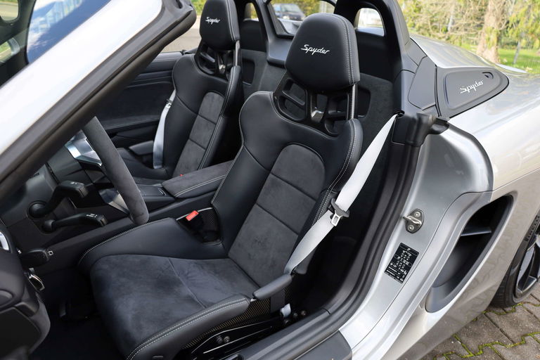 Porsche 981 Boxster Spyder