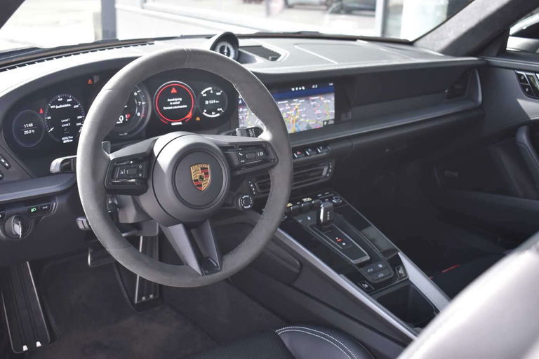 Porsche 992 Carrera S