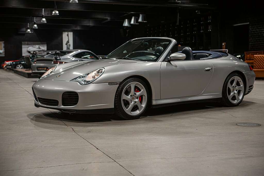 Porsche 996.2 Carrera 4S