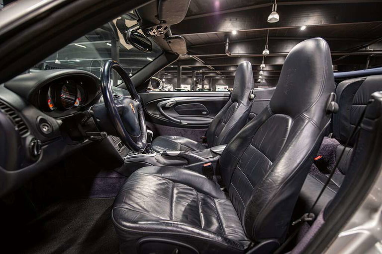 Porsche 996.2 Carrera 4S