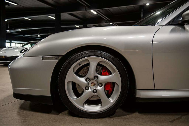 Porsche 996.2 Carrera 4S