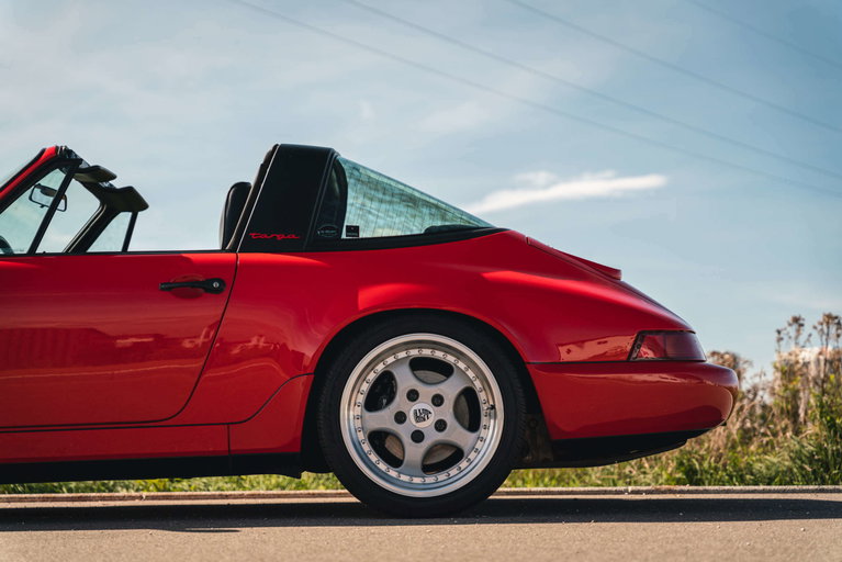 Porsche 964 Carrera 4
