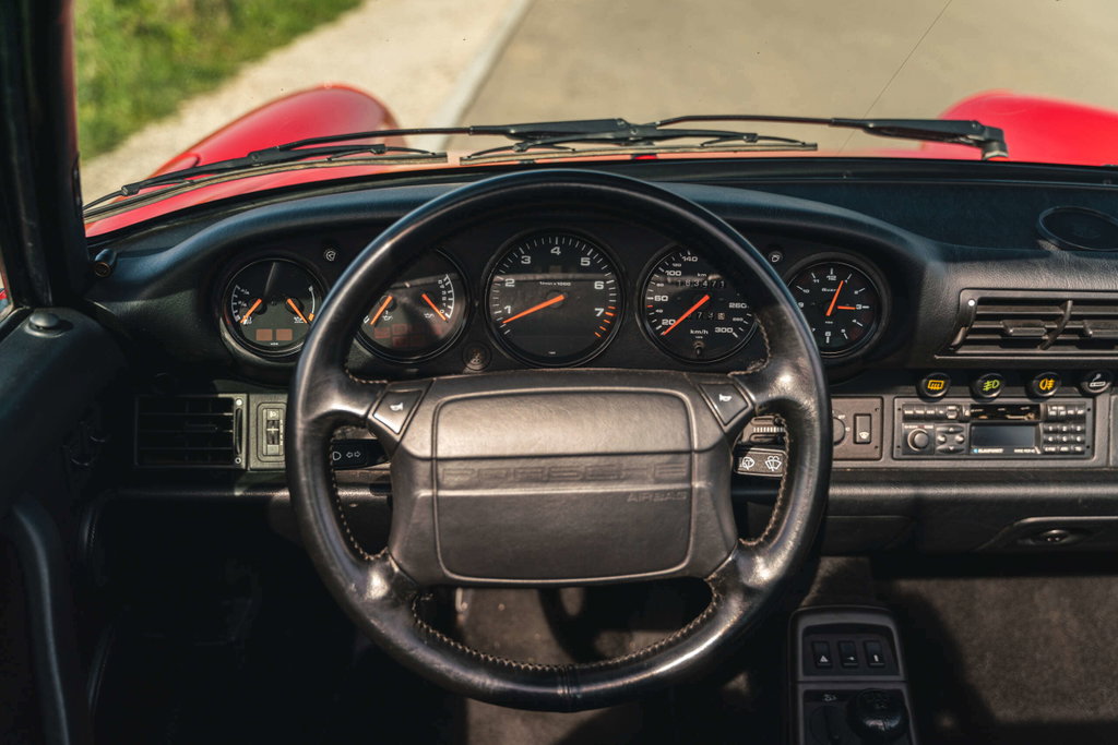 Porsche 964 Carrera 4