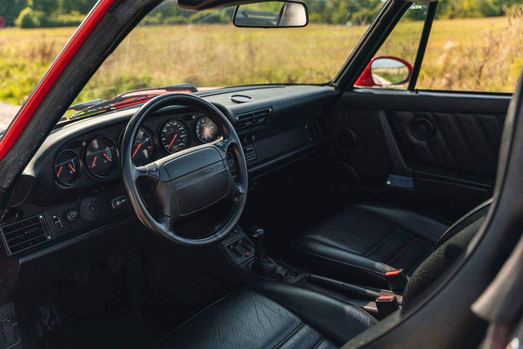Porsche 964 Carrera 4