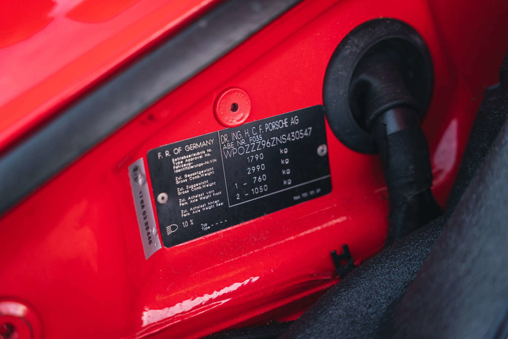 Porsche 964 Carrera 4