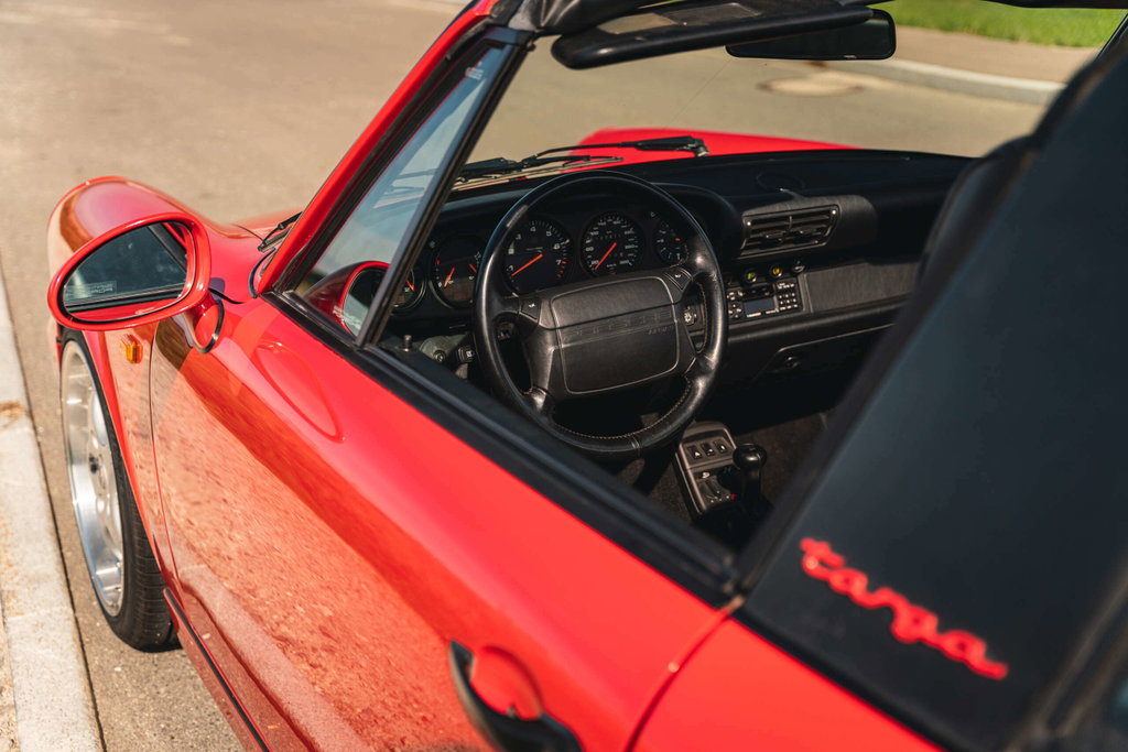 Porsche 964 Carrera 4