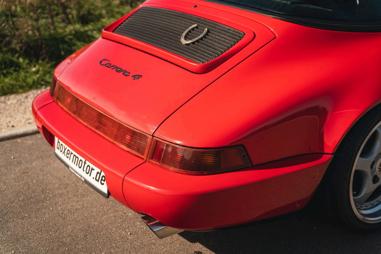 Porsche 964 Carrera 4