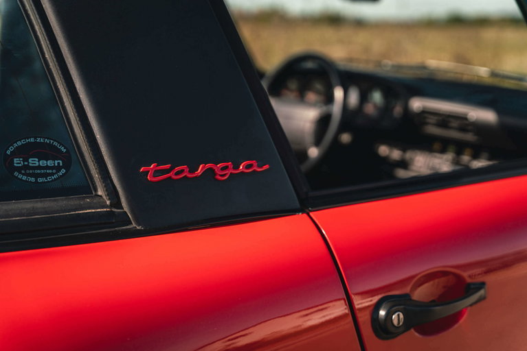 Porsche 964 Carrera 4