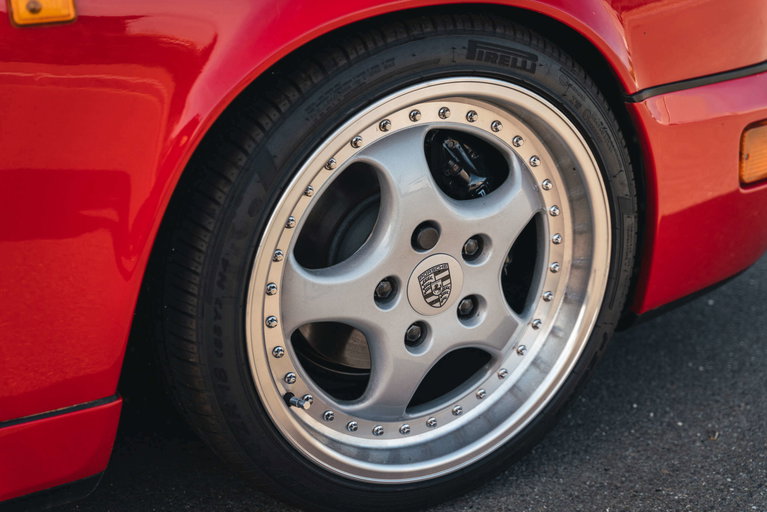 Porsche 964 Carrera 4
