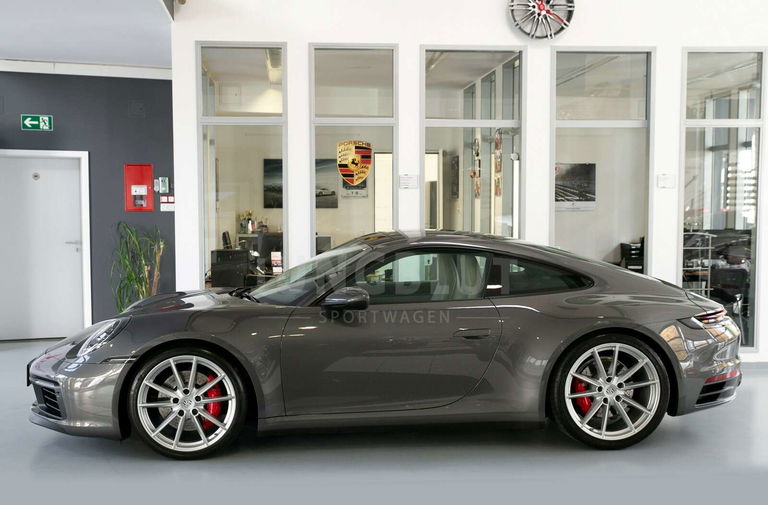 Porsche 992 Carrera S