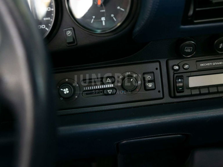 Porsche 993 Carrera 4S