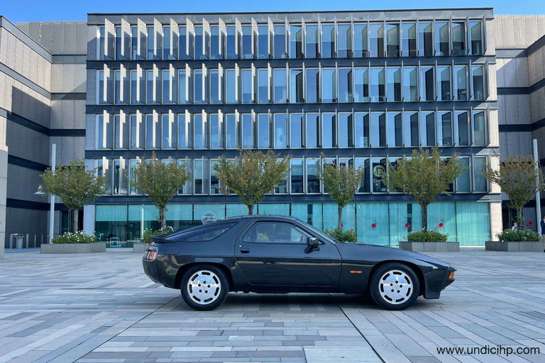 Porsche 928 S