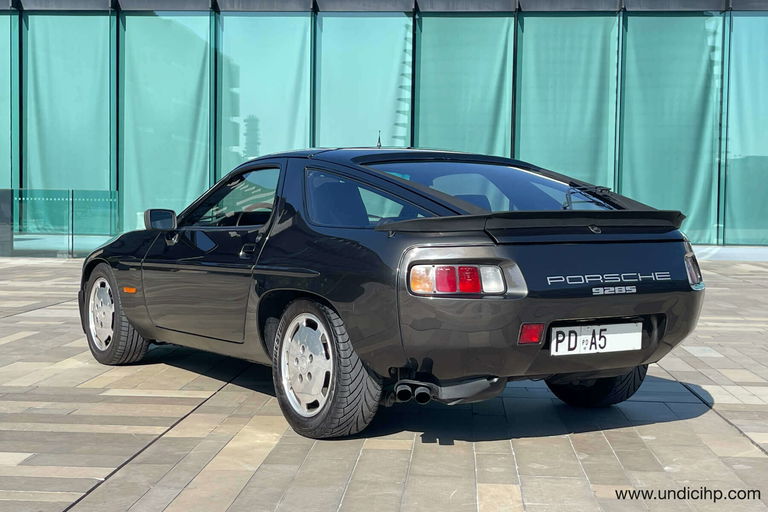 Porsche 928 S
