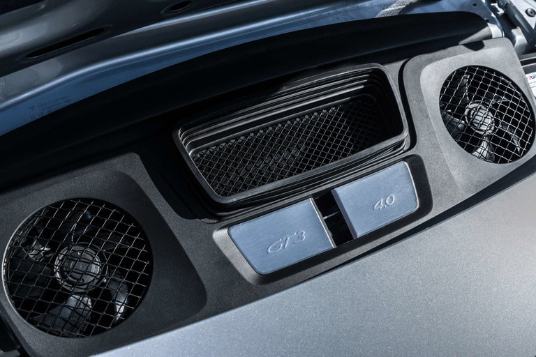 Porsche 991.2 GT3 Touring