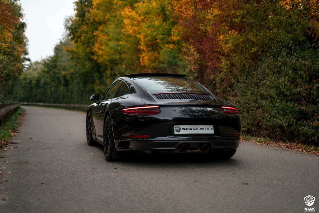 Porsche 991.2 Carrera GTS
