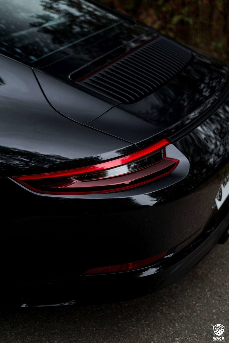 Porsche 991.2 Carrera GTS