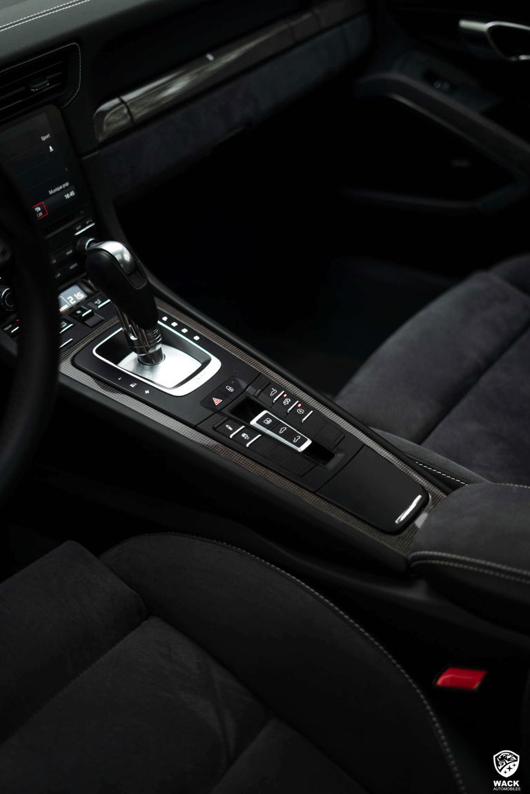 Porsche 991.2 Carrera GTS