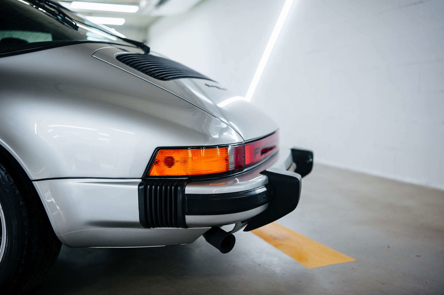 Porsche 911 SC 1980 - elferspot.com - Marketplace for